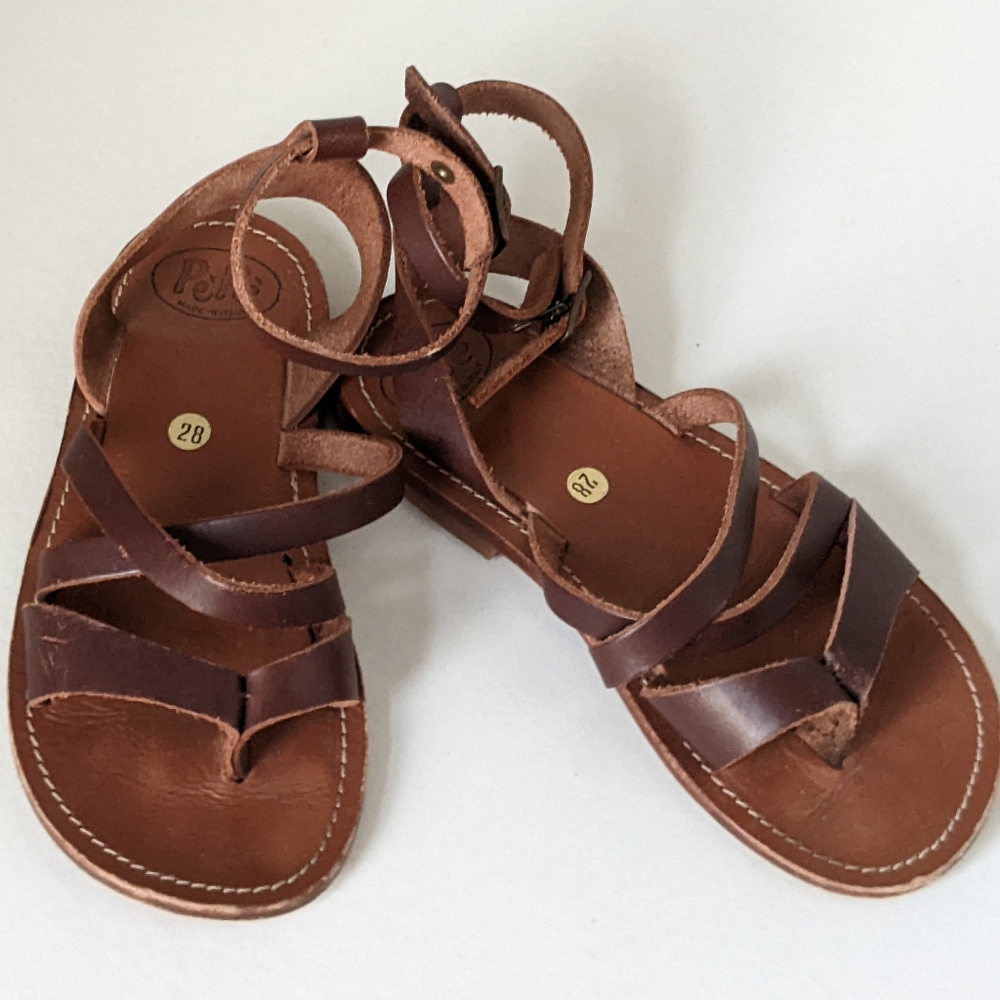 Pèpè Thong Sandals